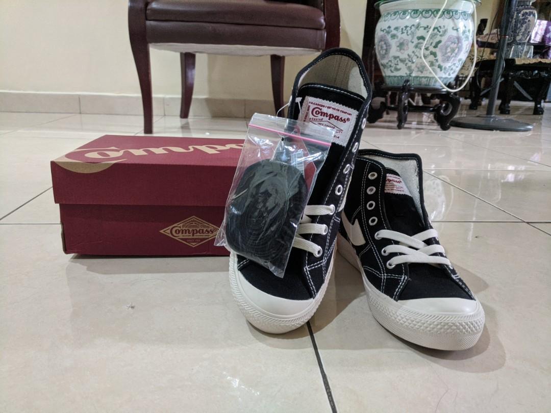 Sepatu Compass Gazelle Hi Black White 37 Fesyen Pria Sepatu Sneakers Di Carousell