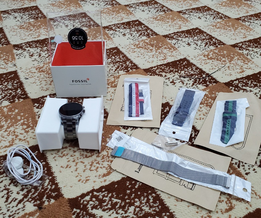 SMARTWATCH FOSSIL Q FTW4018 EXPLORIST HR GEN 4 WATCH Men s