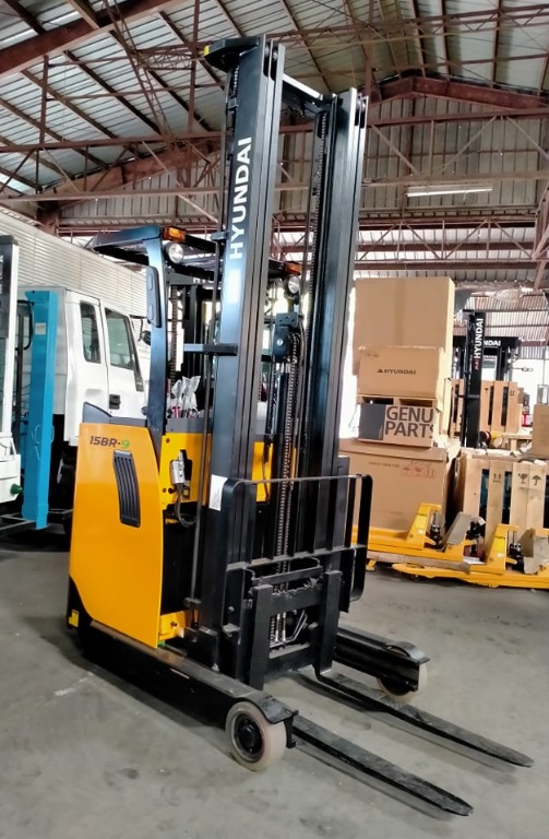 1.5 Tons Capacity Electric Reach Truck Forklift