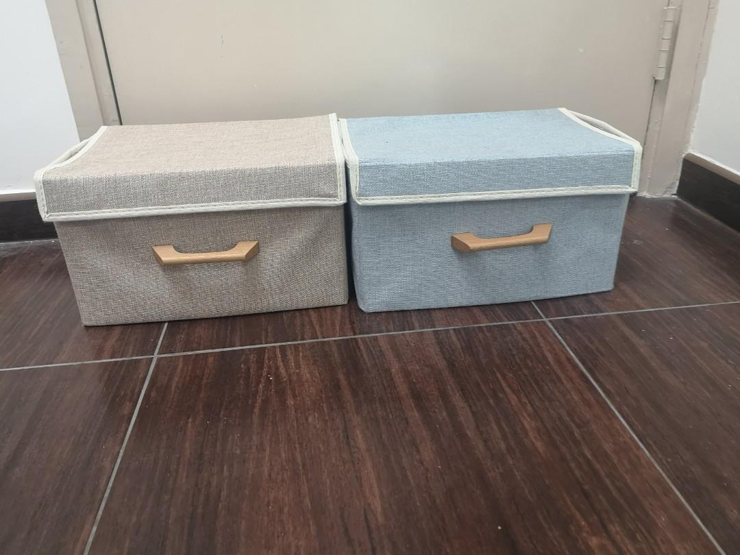 2 boxes （分類：收納箱及袋）位於 Hong Kong。 由 gouhoi 提交（商品編號 1014109054，圖片 1）。簡介： HKD 10 each Size: 33 cm long, 22 cm wide, 19 cm high。