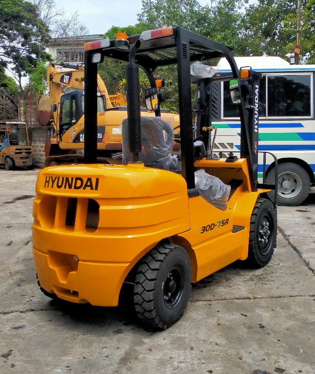 3 Tons Capacity Hyundai Diesel Forklift
