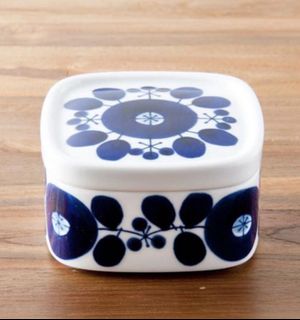 （分類：）位於 。 由 declutter_vintage_corner 提交（商品編號 1013994310，圖片 1）。簡介： 。