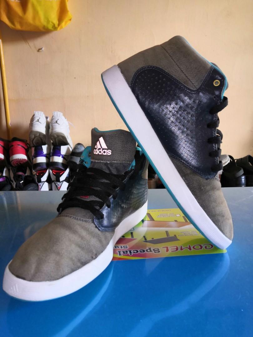 adidas rose lakeshore mid