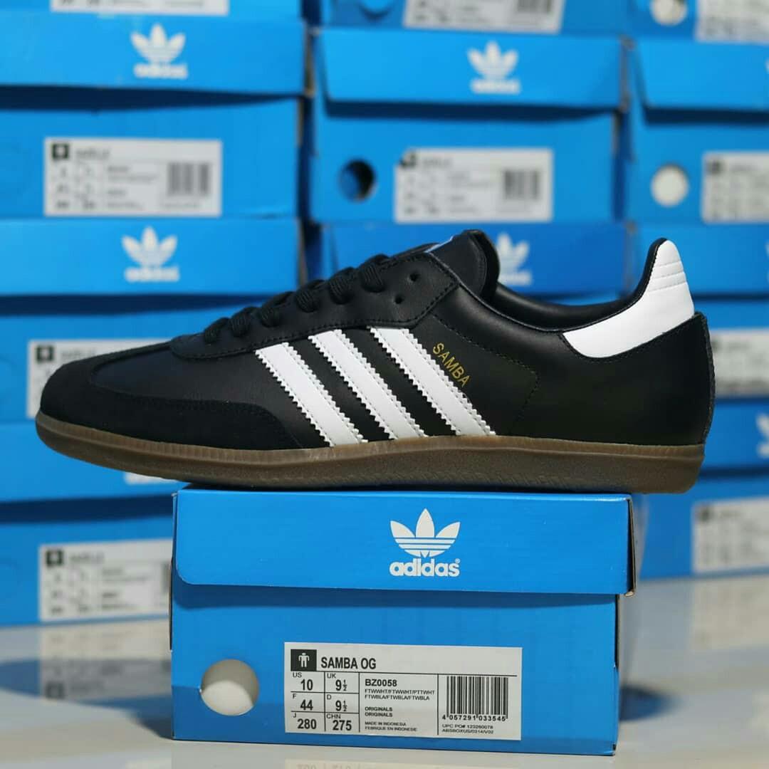 adidas samba blue sole