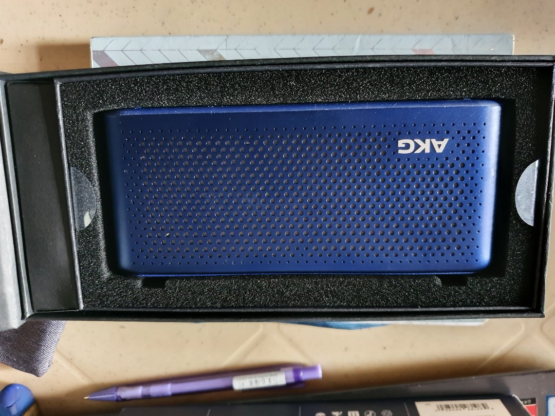 akg bluetooth speaker