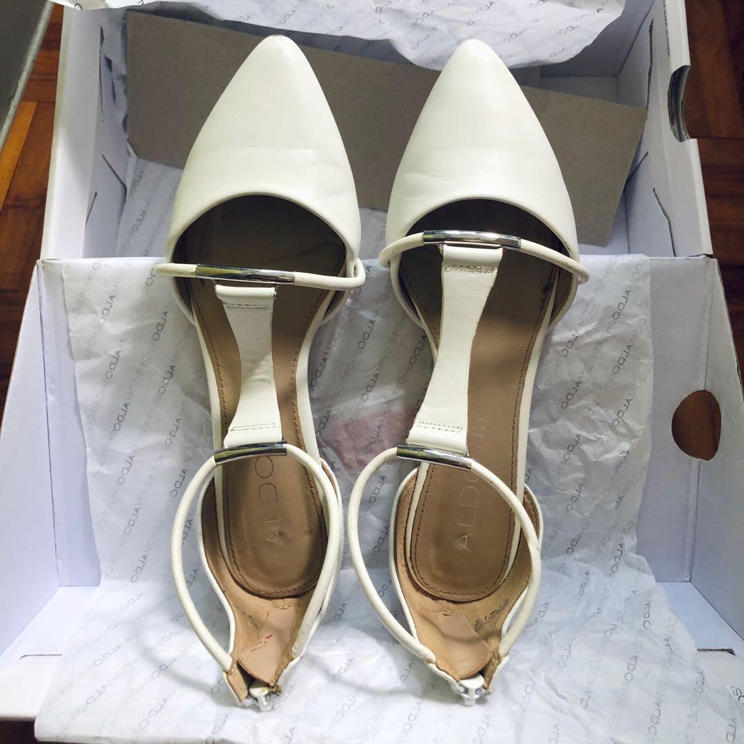 Aldo store 2 off