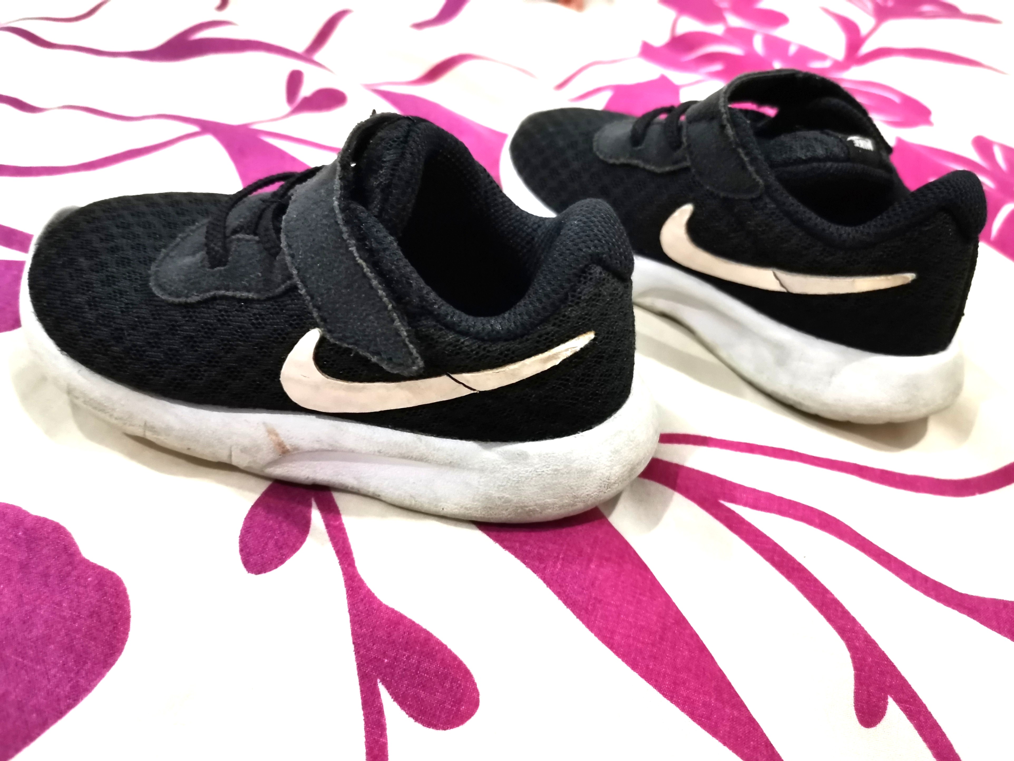 baby nike tennis shoes
