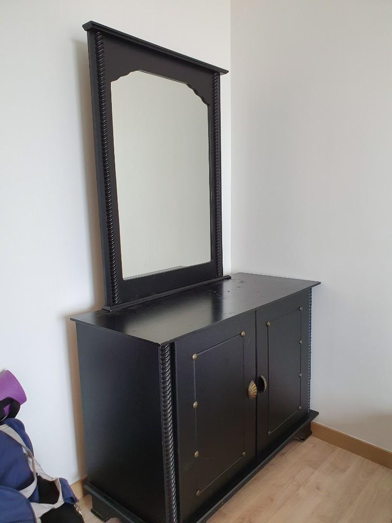 Black Wooden Dressing Table