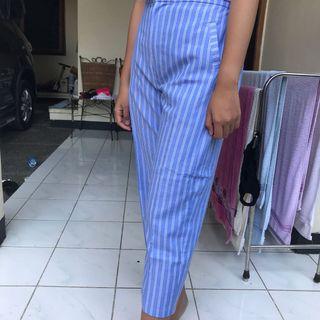 Celana Stripe MONO
