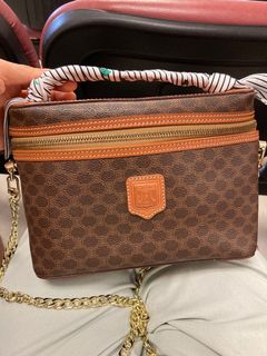 （分類：）位於 。 由 candyydnac 提交（商品編號 1013892672，圖片 1）。簡介： 。