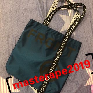 （分類：）位於 。 由 masterape2019 提交（商品編號 1013979741，圖片 1）。簡介： 。