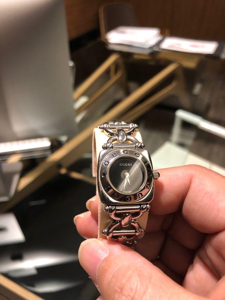 Gucci 6400l hotsell