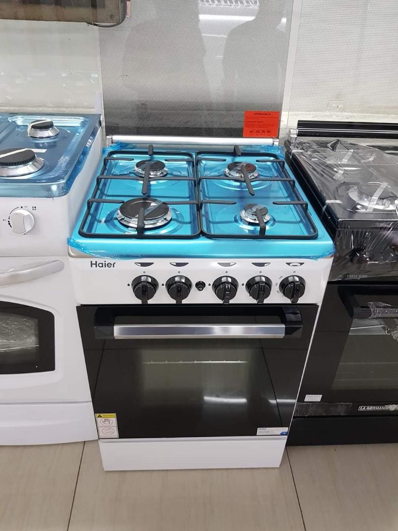 Haier stove and oven, Furniture & Home Living, Kitchenware & Tableware