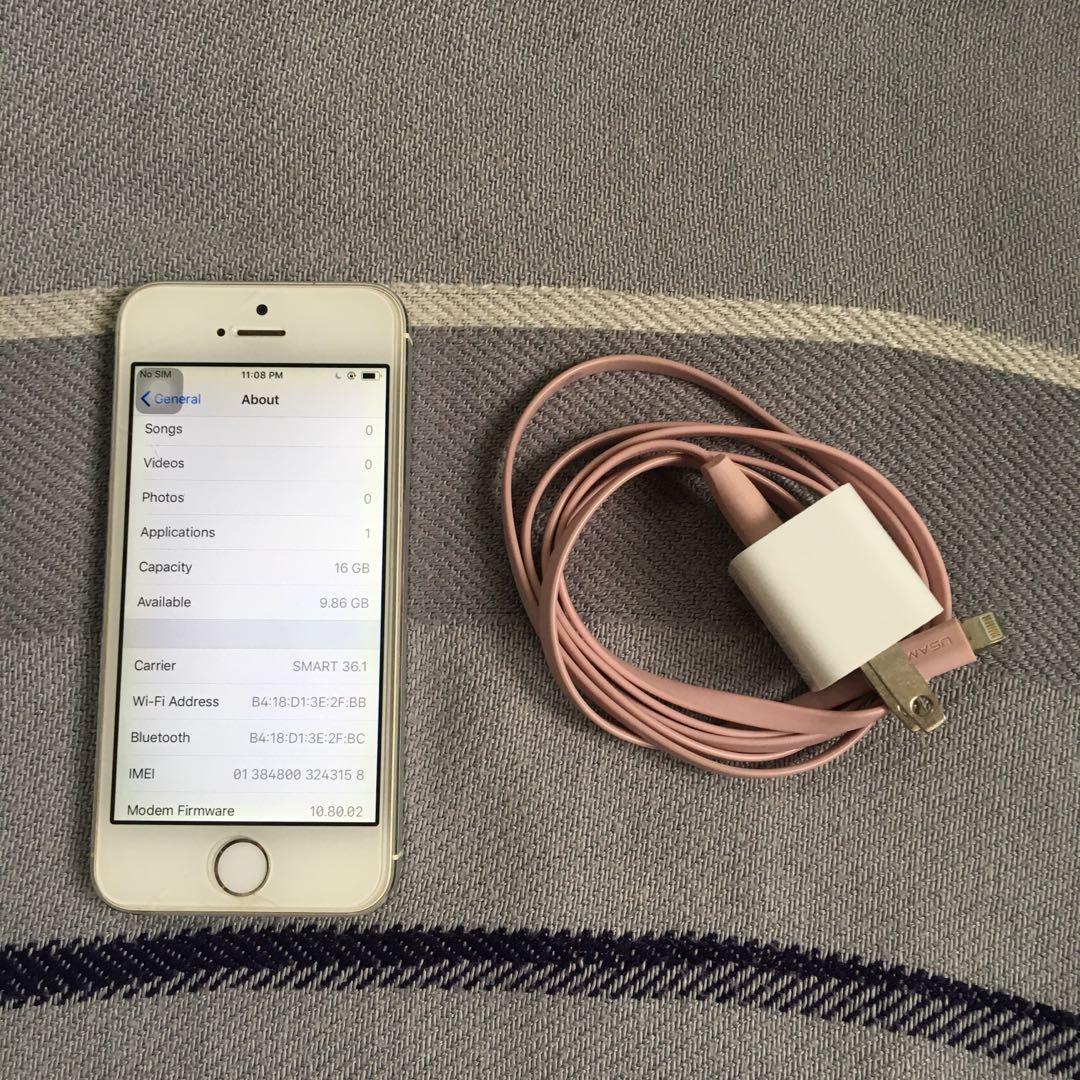 iPhone 5s (Category: Others) located in Cebu City. Submitted by preloved_clothes_etc (Listing ID 1013944768, Image 2). Description: -The phone is dili openline so need og gpp or ipa openline -Unit and charger only -The tempered glass has cracks pwede ra ma change/mapalitan -Price is negotiable -Message me for more photos .