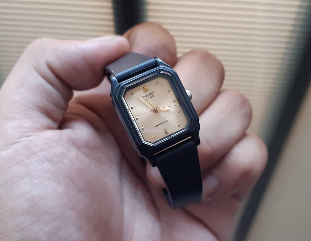 Jam Tangan Casio Wanita Original Fesyen Wanita Jam Tangan Di Carousell Jam Tangan Casio Wanita Original Fesyen Wanita Jam Tangan Di Carousell