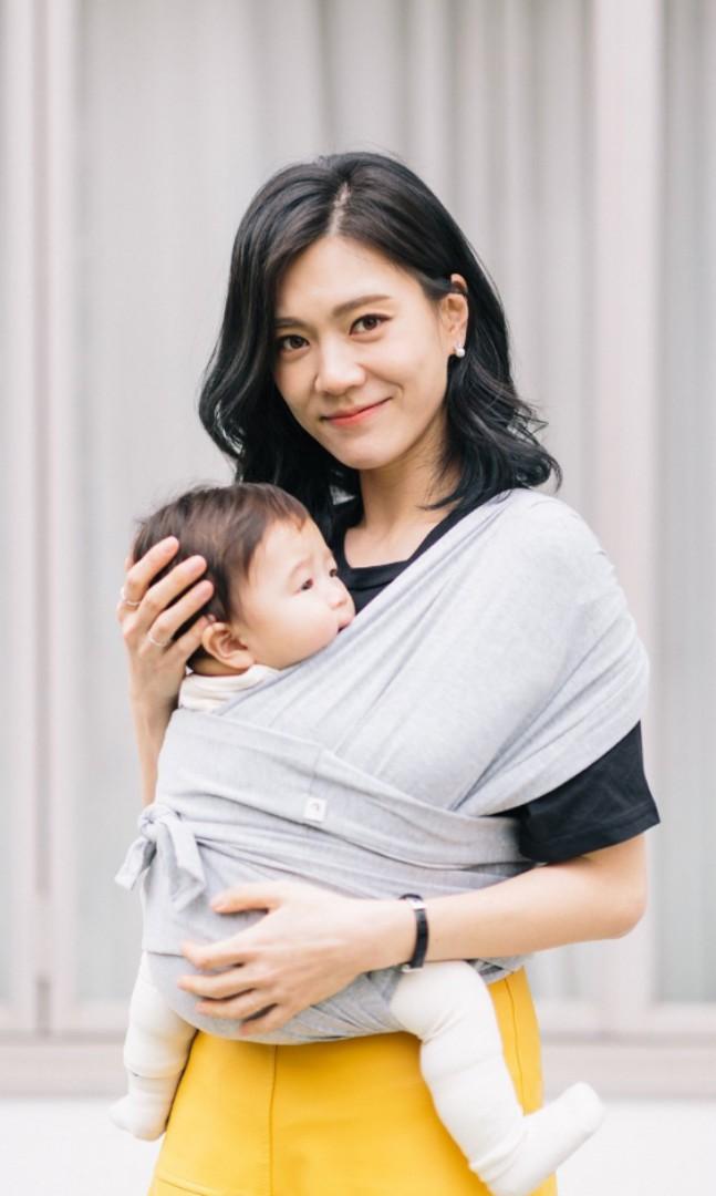 Konny Carrier XS Grey, Babies & Kids, Going Out, Carriers & Slings on