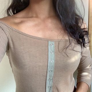 (Category: ) located in . Submitted by syah.preloved (Listing ID 1013885518, Image 1). Description: .