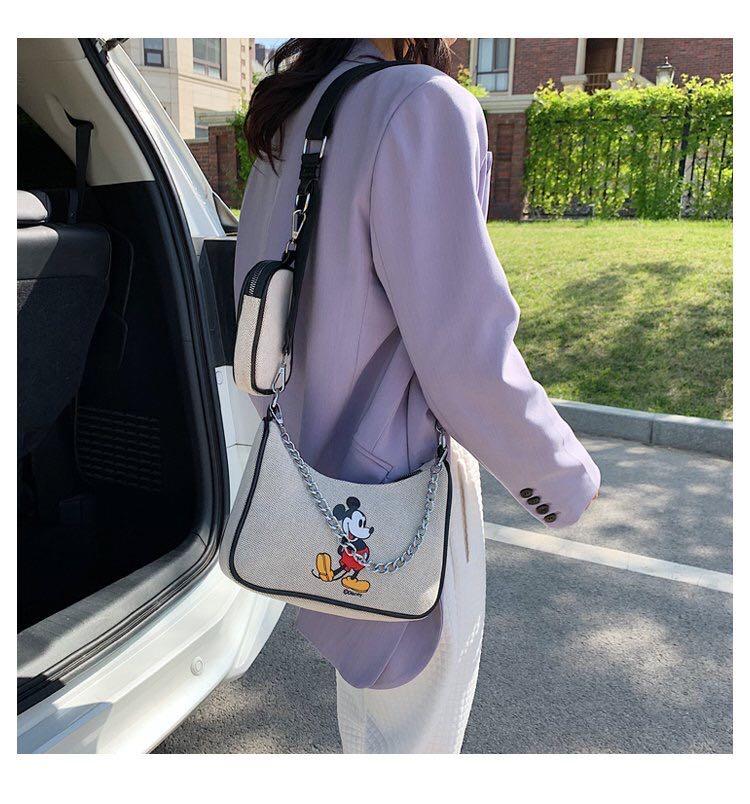 Libreria A Fasce Minnie Mouse – 4 Scomparti In Tessuto, 39,5x39,5x35 Cm, Per Cameretta, Da 18 Mesi