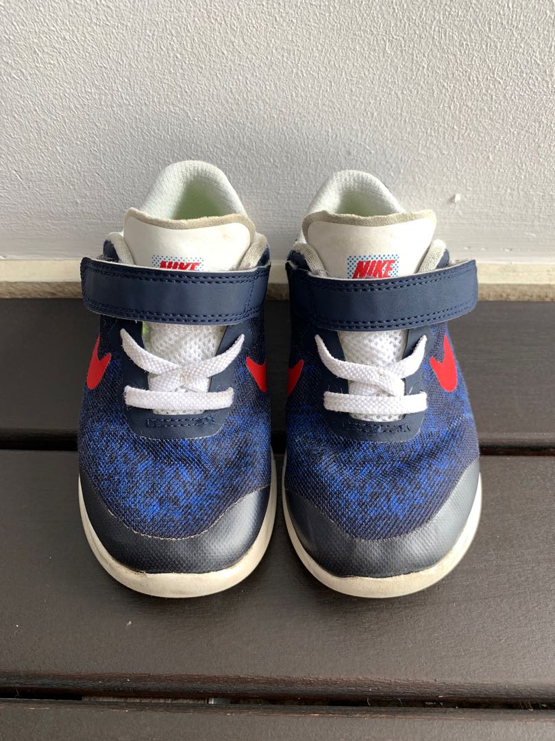 blue nike infant shoes