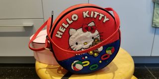 （分類：）位於 。 由 ceeeeee 提交（商品編號 1013880337，圖片 1）。簡介： 。