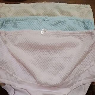 (Category: ) located in . Submitted by kslooi (Listing ID 1013887358, Image 1). Description: .