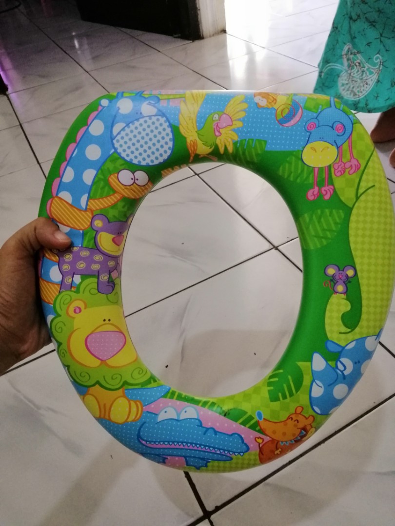 Potty training ace hardware, Bayi & Anak, Lainnya di Carousell