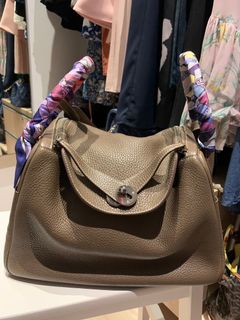 (Category: ) located in . Submitted by closet-p (Listing ID 1014061619, Image 1). Description: .