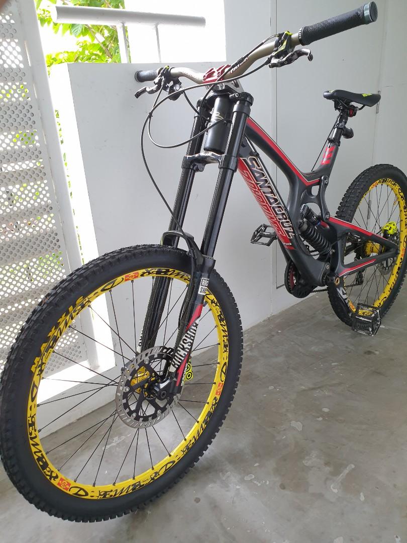 Santa Cruz V10, V10 Santa Cruz, DH bike 