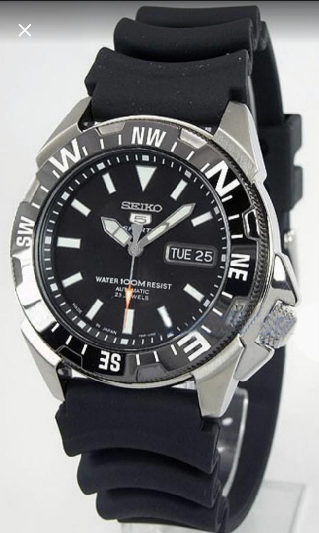 Seiko Automatic Dive Watch SNZE81