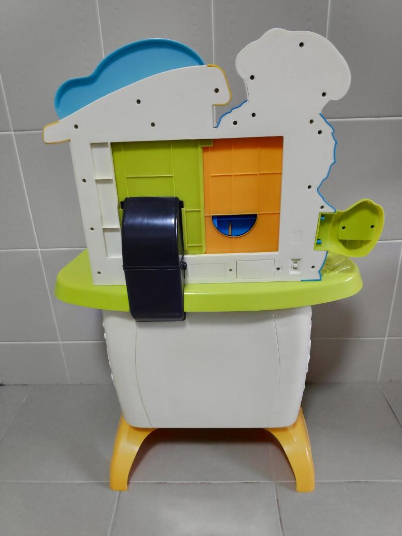 Sesame Street Cookie Monster Kitchen Cafe, Hobbies & Toys, Toys & Games