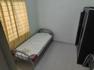 (Category: ) located in . Submitted by fadzilrosly (Listing ID 1014058393, Image 1). Description: .