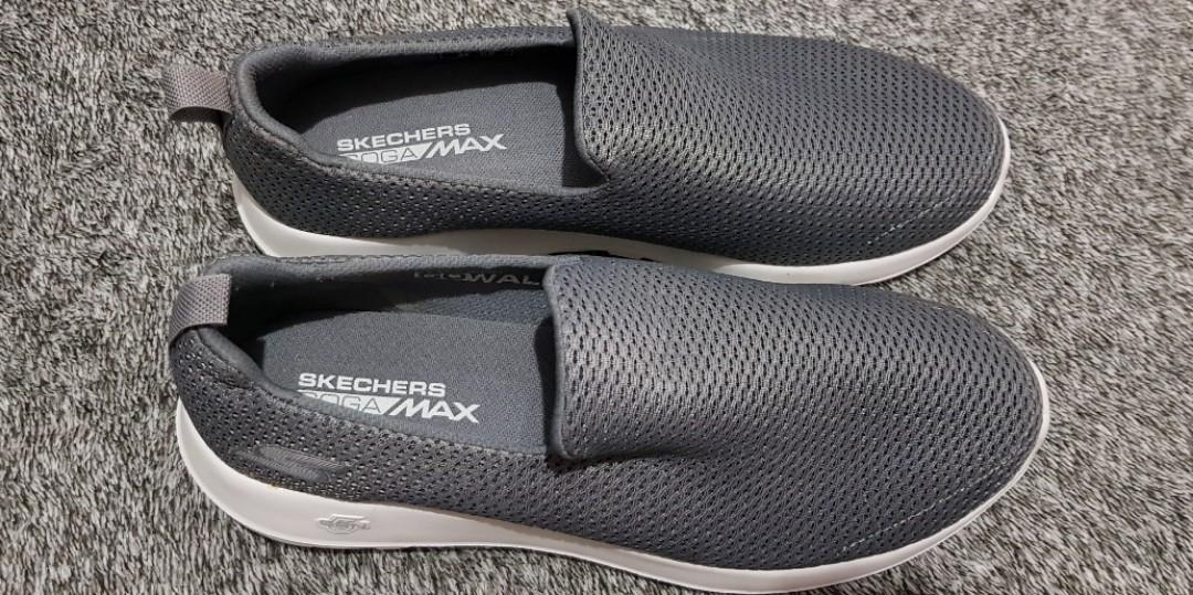 skechers on the go silver