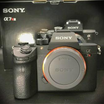 Sony超高解像度相機a7r3連鏡頭 Sony24 240mmf3 5 九成新 攝影器材 Carousell