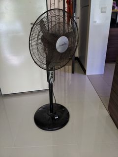 (Category: ) located in . Submitted by naresh3688 (Listing ID 1013975686, Image 1). Description: .