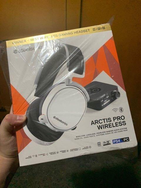 Arctis pro white wireless 2025