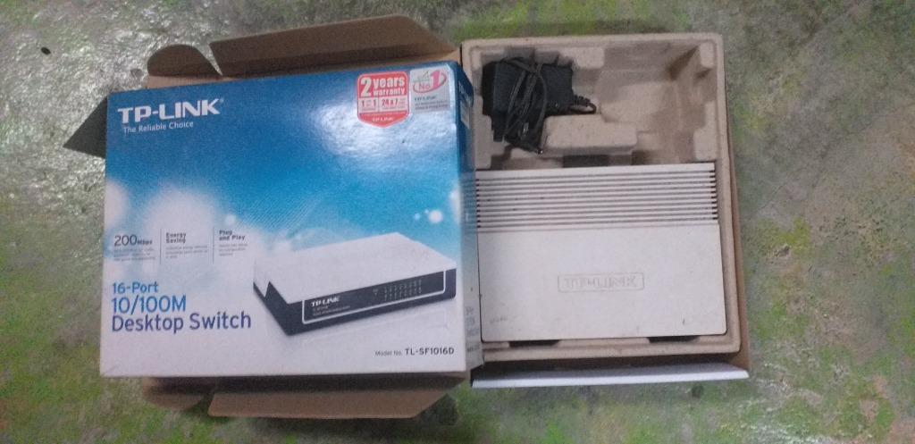 TP-Link Desktop Switch (Category: Networking) located in Kota Tinggi. Submitted by nazri6587 (Listing ID 1014069689, Image 1). Description: 16 Port Come with box and power adaptor. .