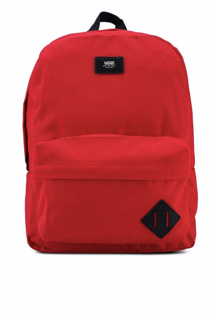 (AUTHENTIC)Vans Backpack (Category: Backpacks) located in Singapore. Submitted by afifking (Listing ID 1014004741, Image 1). Description: Vans old skool ll Backpack 100% authentic and brand new with tag Retail price:$70 Colour:Racing Red Dimensions:L31cm x H40cm x W11cm Pm me for more detail.