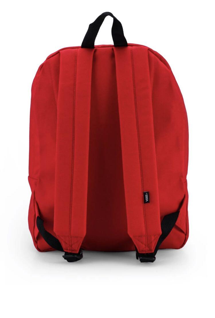 (AUTHENTIC)Vans Backpack (Category: Backpacks) located in Singapore. Submitted by afifking (Listing ID 1014004741, Image 2). Description: Vans old skool ll Backpack 100% authentic and brand new with tag Retail price:$70 Colour:Racing Red Dimensions:L31cm x H40cm x W11cm Pm me for more detail.