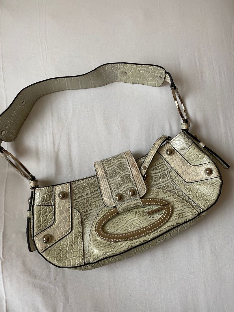 Guess vintage shoulder hotsell bag