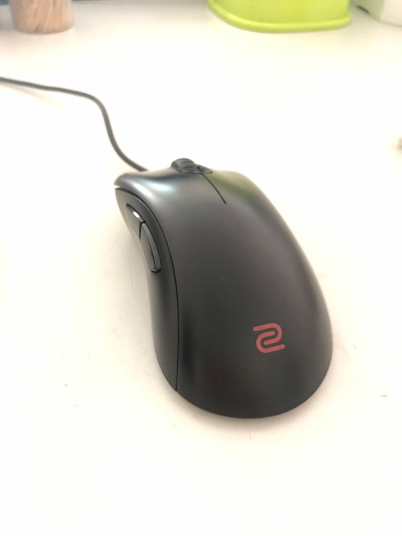 Zowie Gaming Mouse Ec2 B Electronics Computer Parts Accessories On Carousell
