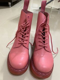 （分類：）位於 。 由 dreamwalker034 提交（商品編號 1014302406，圖片 1）。簡介： 。