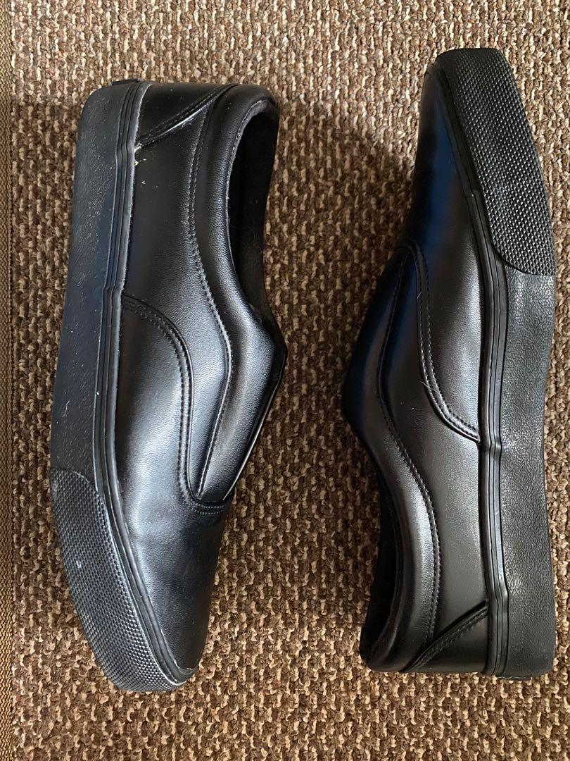 airwalk slip on black