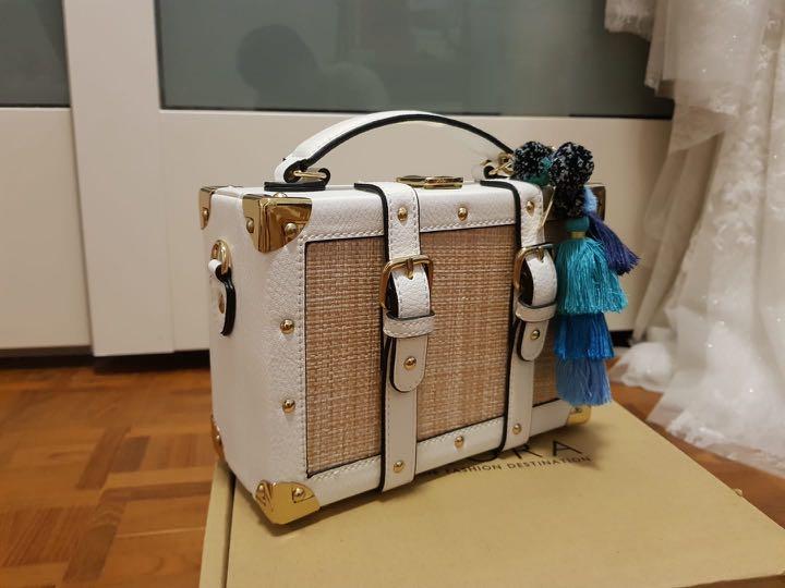 Trunk purse aldo discount