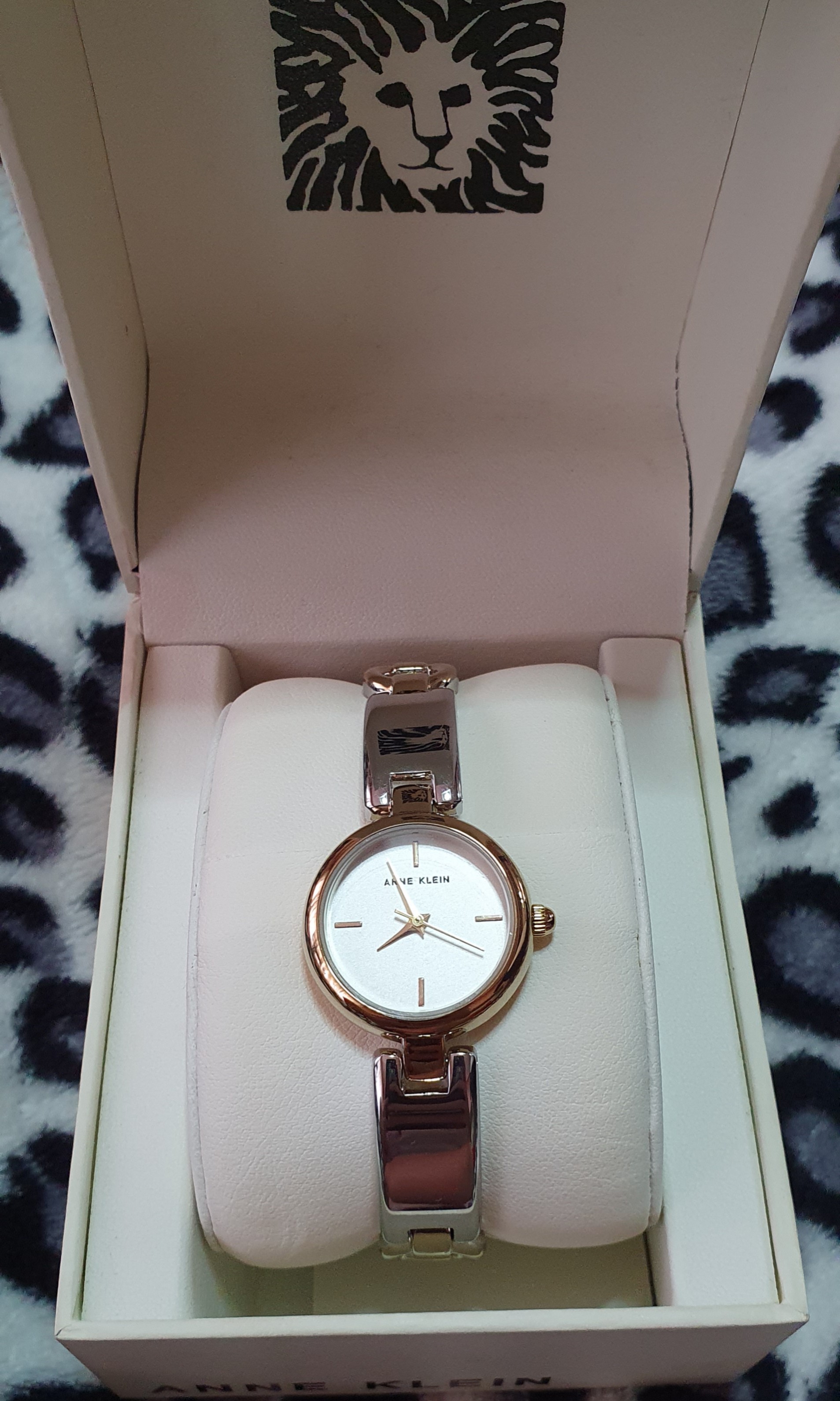 Anne klein watch pawnable shop