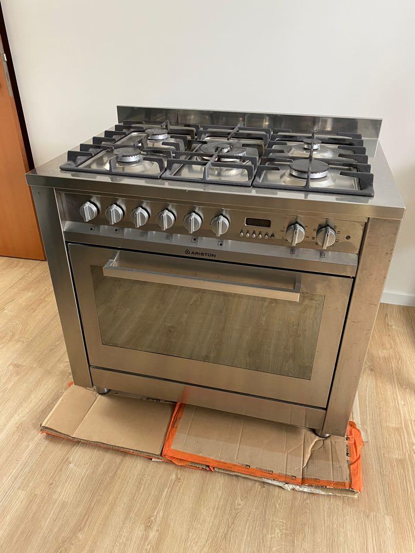 small fridge ice dispenser