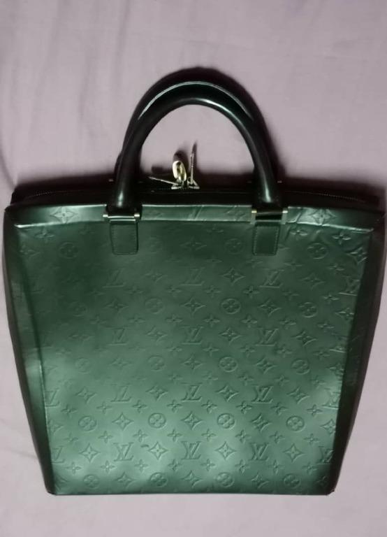 pre owned louis vuitton luggage