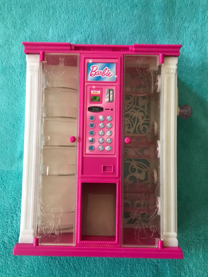 barbie fashion vending machine