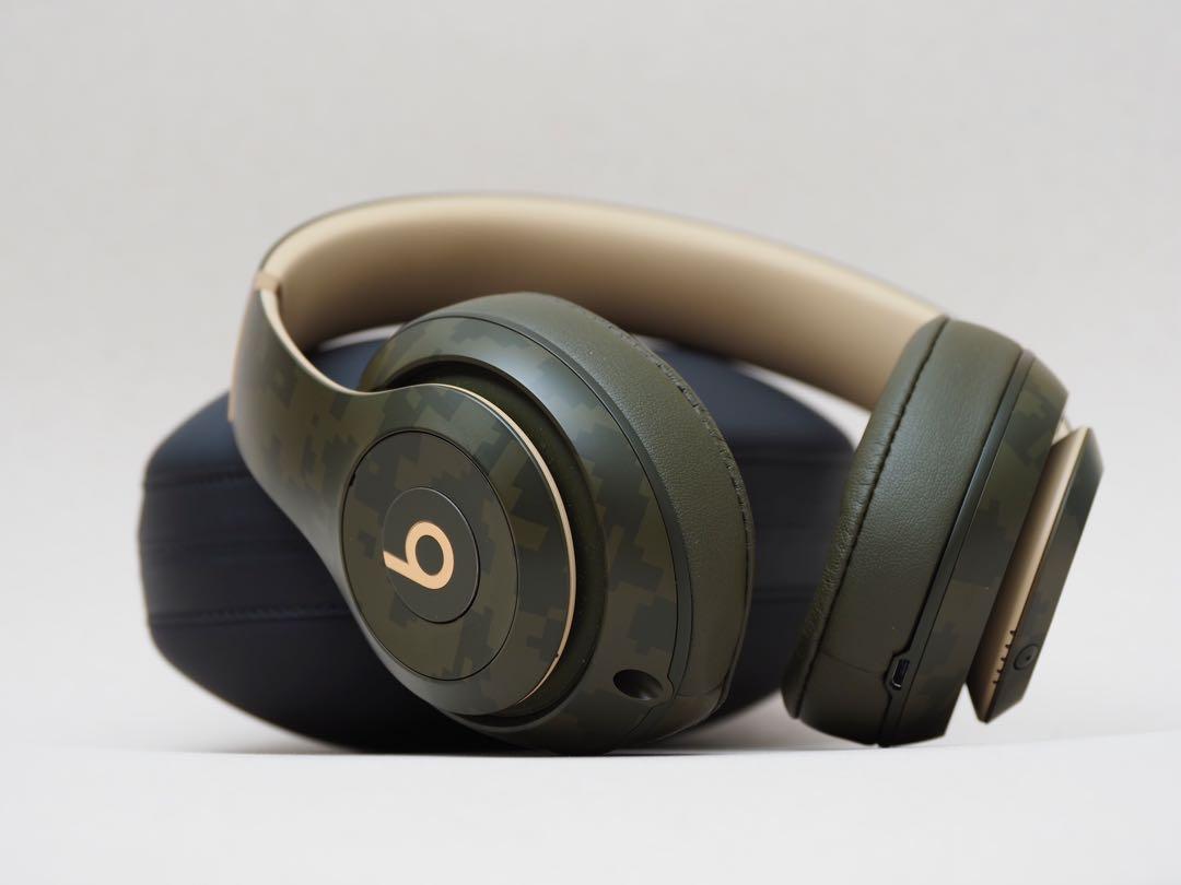 Beats Studio3 Wireless Headphones - Beats Camo Collection - Forest 