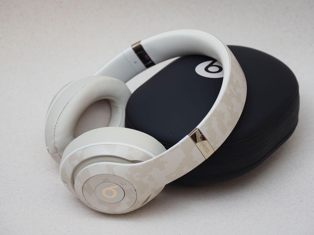 無料ダウンロード Beats Studio3 Wireless Headphones Beats Camo Collection Sand