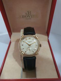 beautiful vintage classic solid 14k gold swiss 1950s vintage Longines Guilloche dial Manual wind mechanical movement with sub seconds men's in Rare unusual Casing design watch